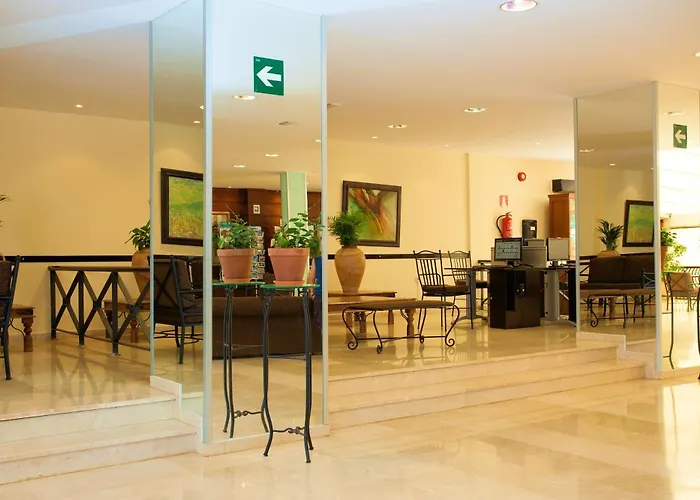Sbh Royal Monica